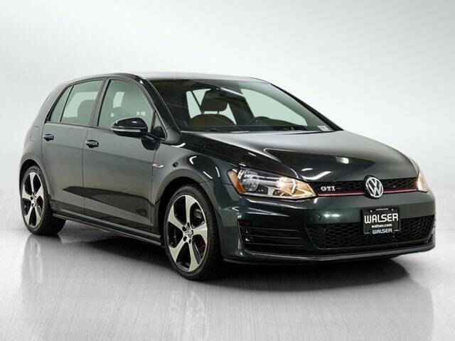 2017 Volkswagen Golf GTI S