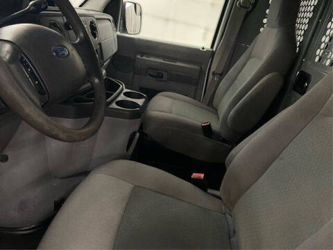 2013 Ford E-Series E-250