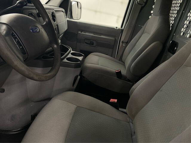 2013 Ford E-Series E-250