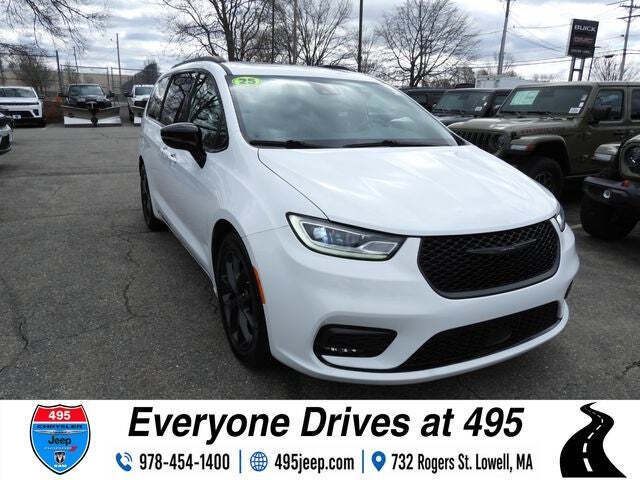 2025 Chrysler Pacifica Limited