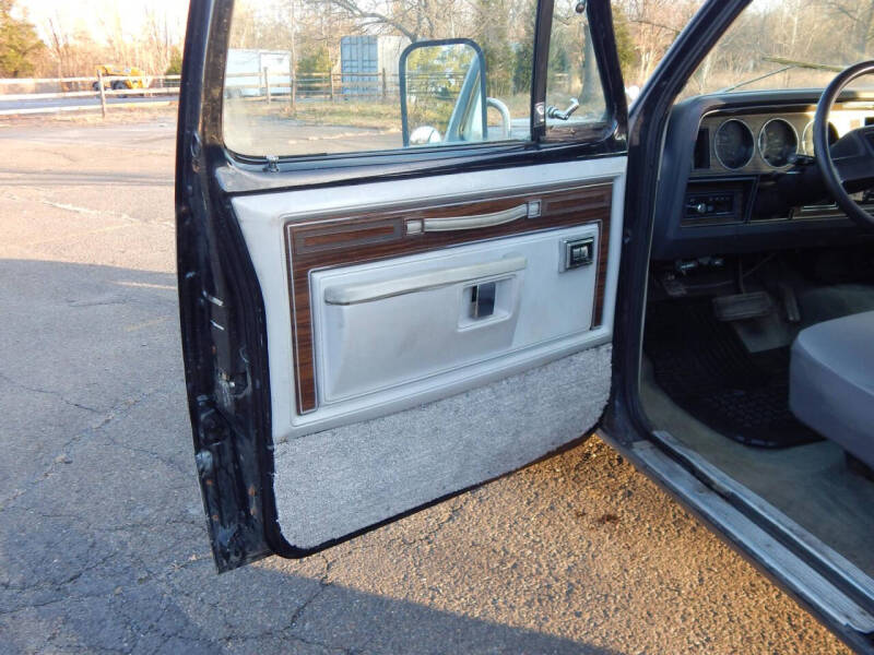 1985 Dodge D150 Pickup