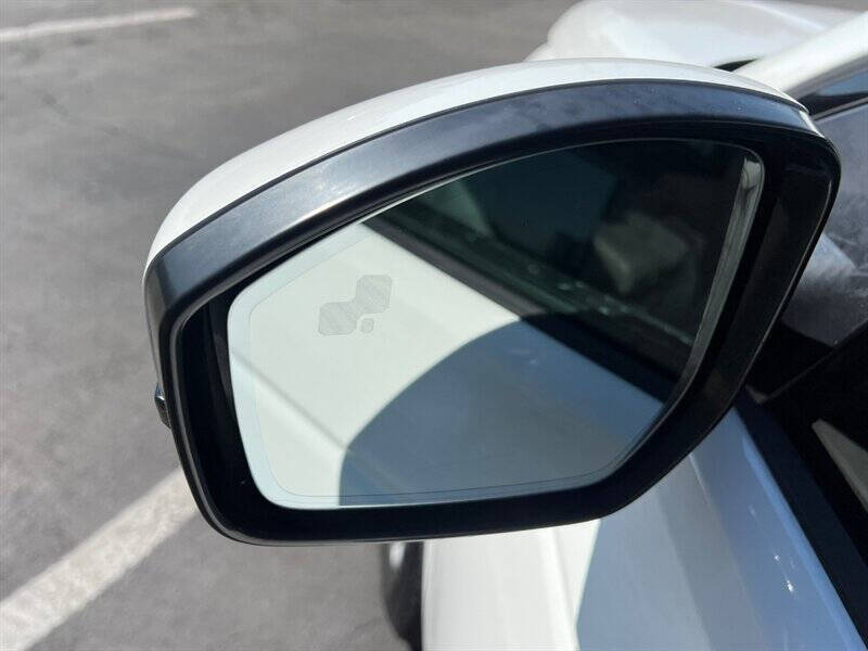 2020 Land Rover Discovery Sport P250 Standard