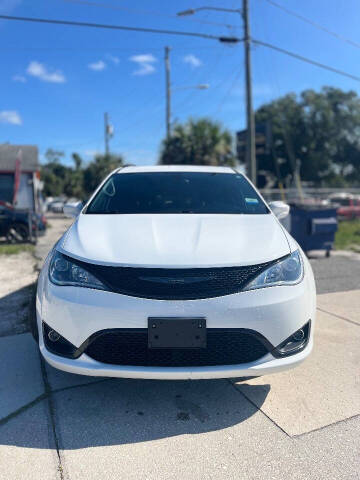 2018 Chrysler Pacifica Touring L