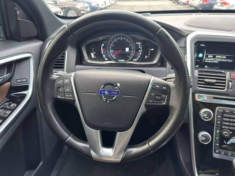 2016 Volvo XC60 T6 Drive-E Platinum