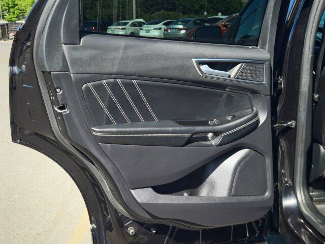 2020 Ford Edge ST