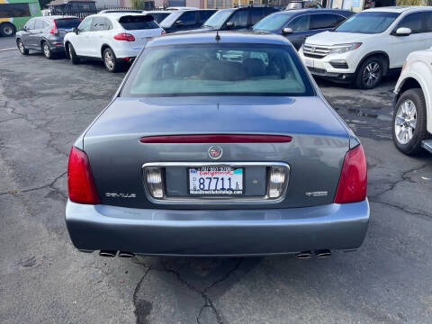 2005 Cadillac DeVille