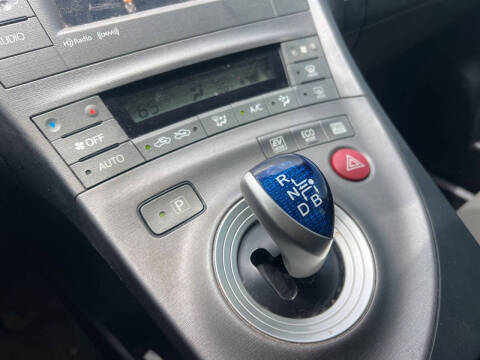 2014 Toyota Prius Three