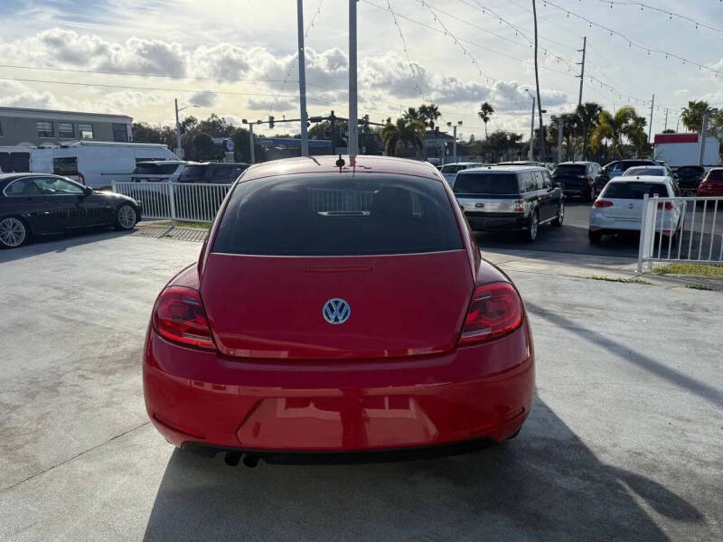 2013 Volkswagen Beetle