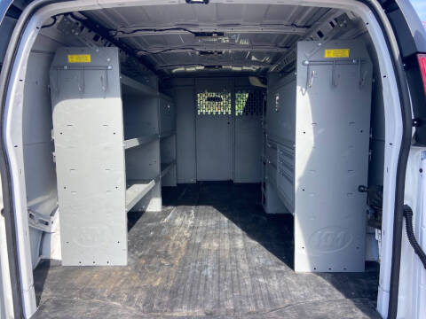 2023 Chevrolet Express 2500