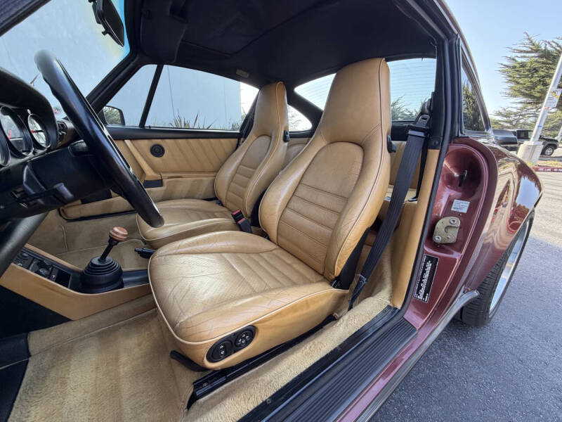 1986 Porsche 911 Carrera