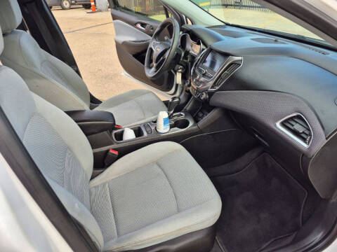 2019 Chevrolet Cruze LS