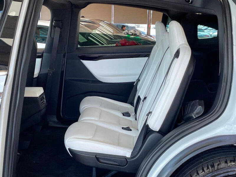 2018 Tesla Model X 75D