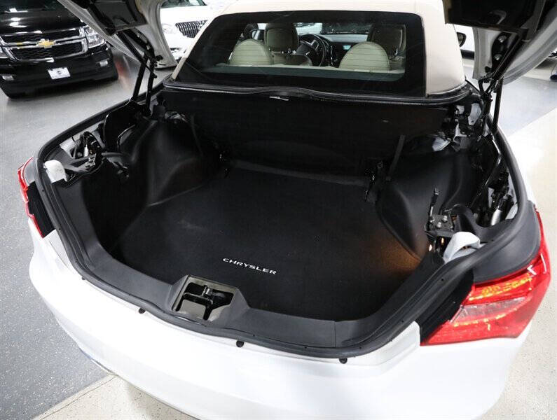 2013 Chrysler 200 Limited