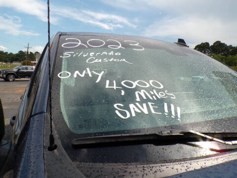 2023 Chevrolet Silverado 1500 Custom