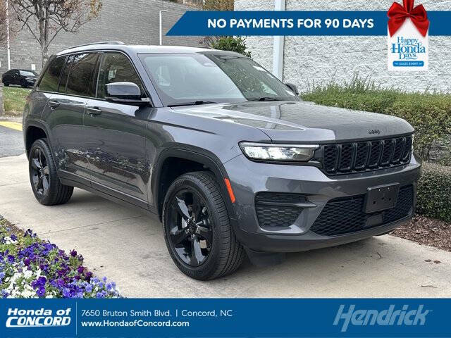 2022 Jeep Grand Cherokee Altitude