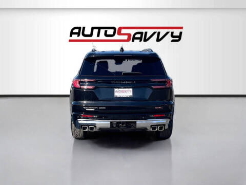 2024 GMC Acadia Denali
