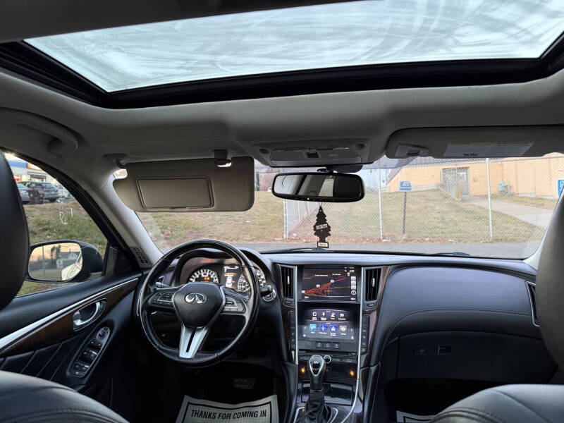 2019 Infiniti Q50 3.0T Signature Edition