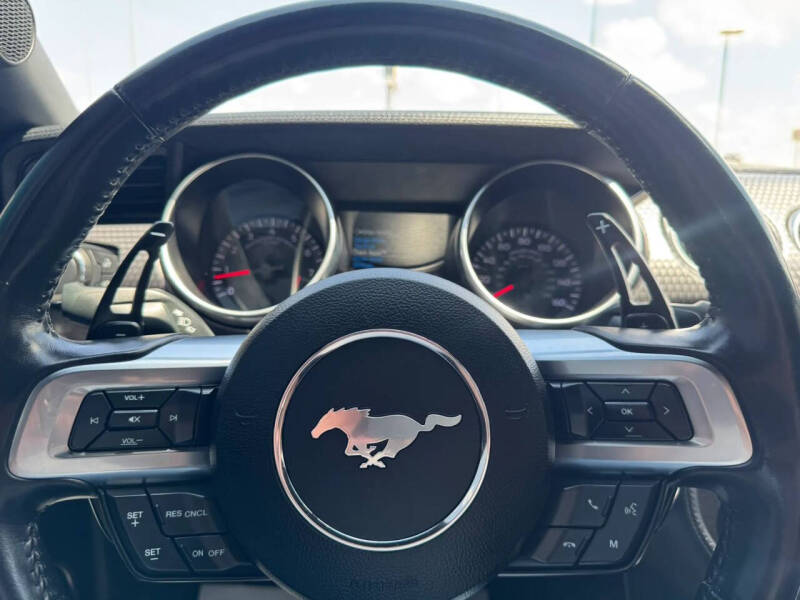 2020 Ford Mustang