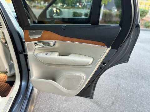 2016 Volvo XC90 T6 Inscription