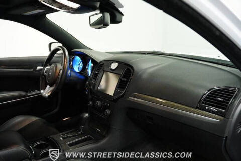 2012 Chrysler 300 SRT8