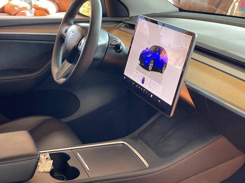 2023 Tesla Model Y Long Range