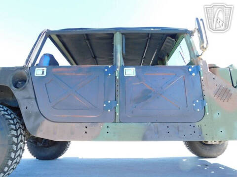 2002 AM General M1123