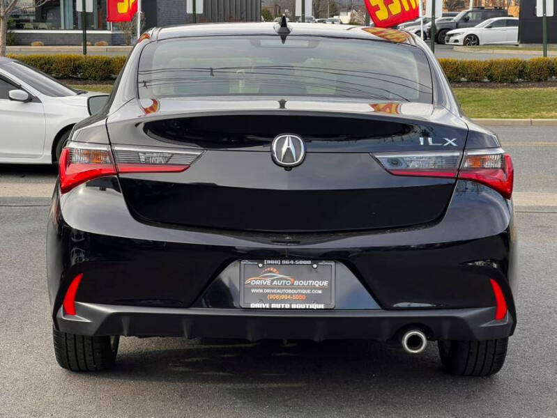 2022 Acura ILX
