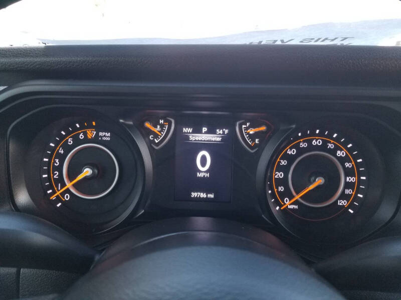 2024 Jeep Gladiator NightHawk