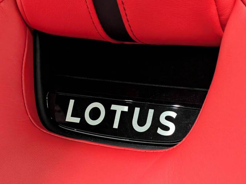 2024 Lotus Emira V6 First Edition