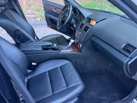 2011 Mercedes-Benz C-Class C 300 Sport