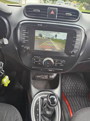 2018 Kia Soul +