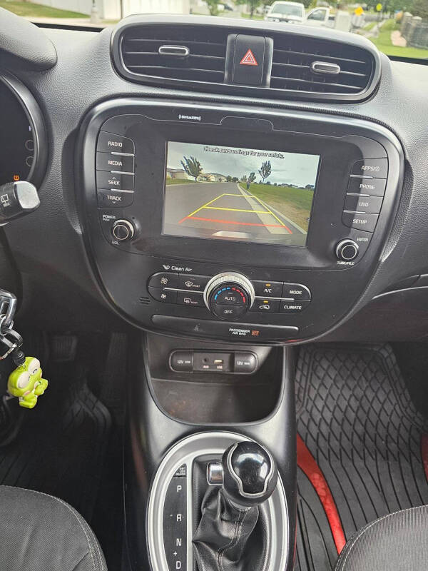 2018 Kia Soul +