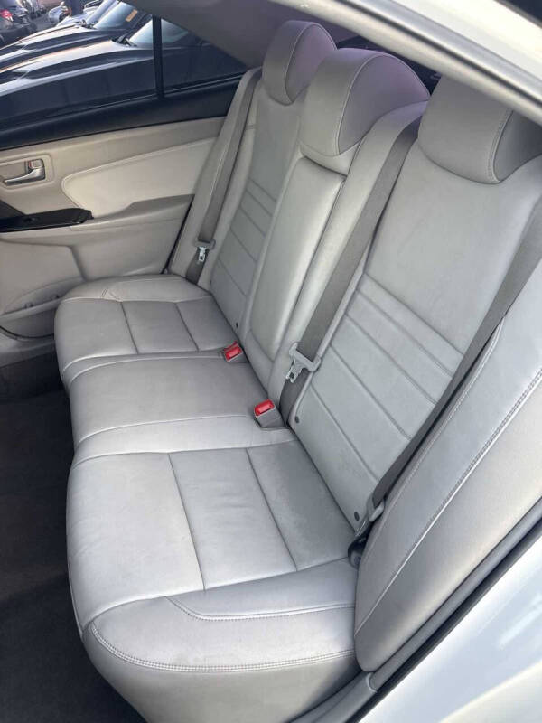 2017 Toyota Camry XLE