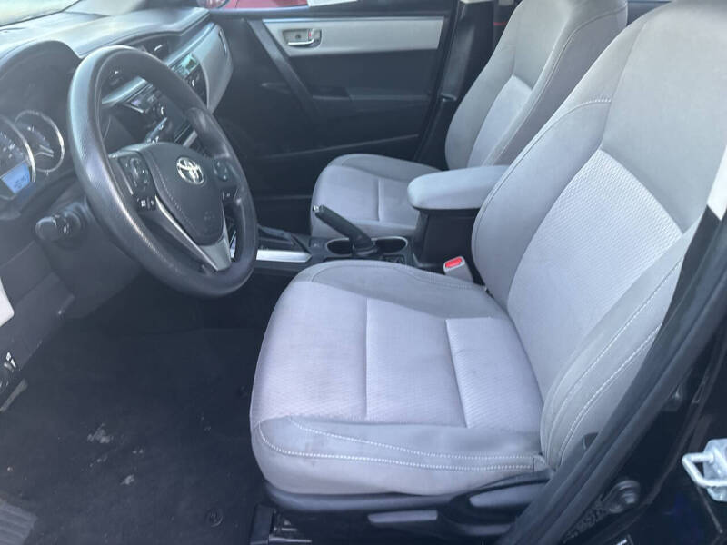 2015 Toyota Corolla LE