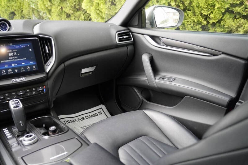 2020 Maserati Ghibli