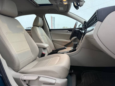 2022 Volkswagen Passat SE