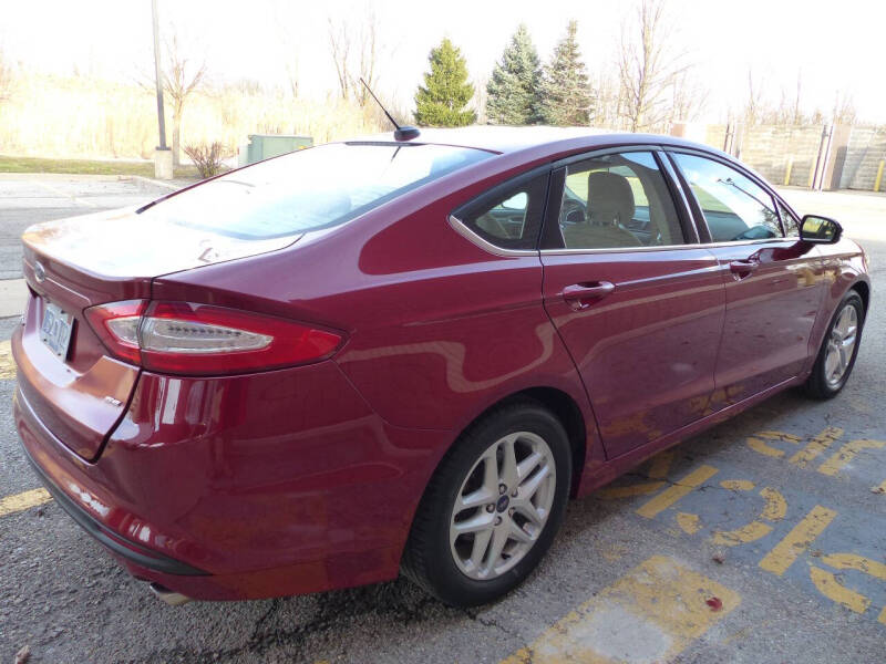 2014 Ford Fusion SE