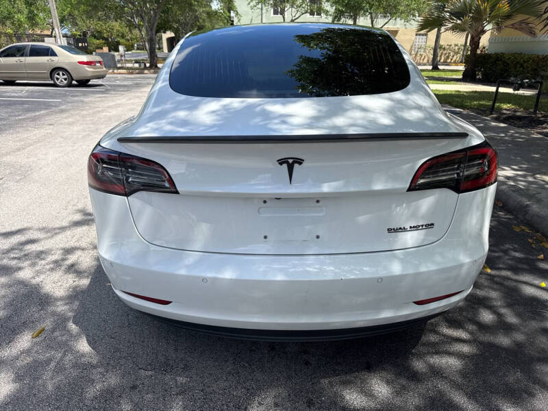 2018 Tesla Model 3 Performance