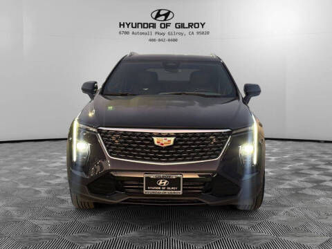 2025 Cadillac XT4 Premium Luxury