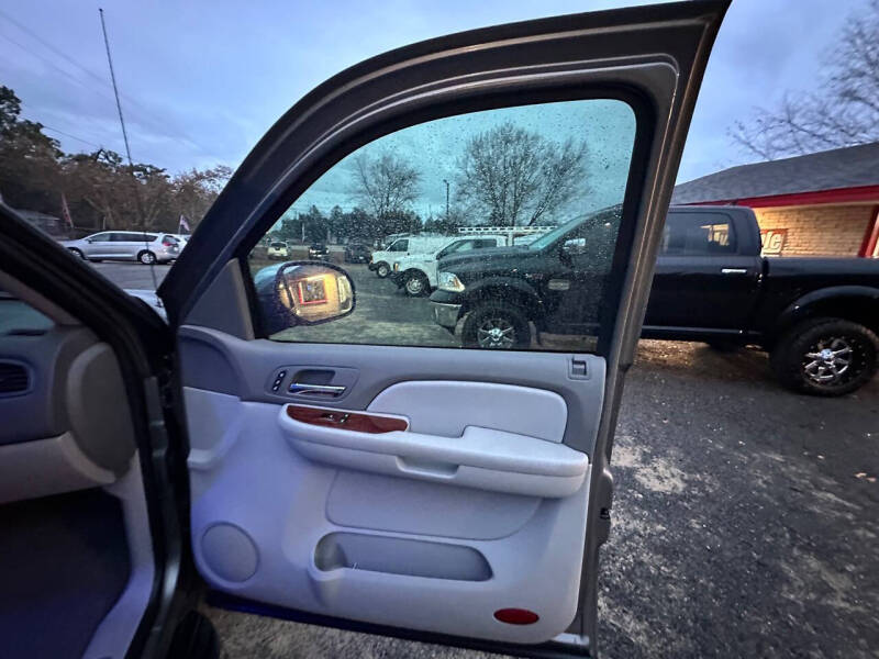 2009 Chevrolet Avalanche LTZ