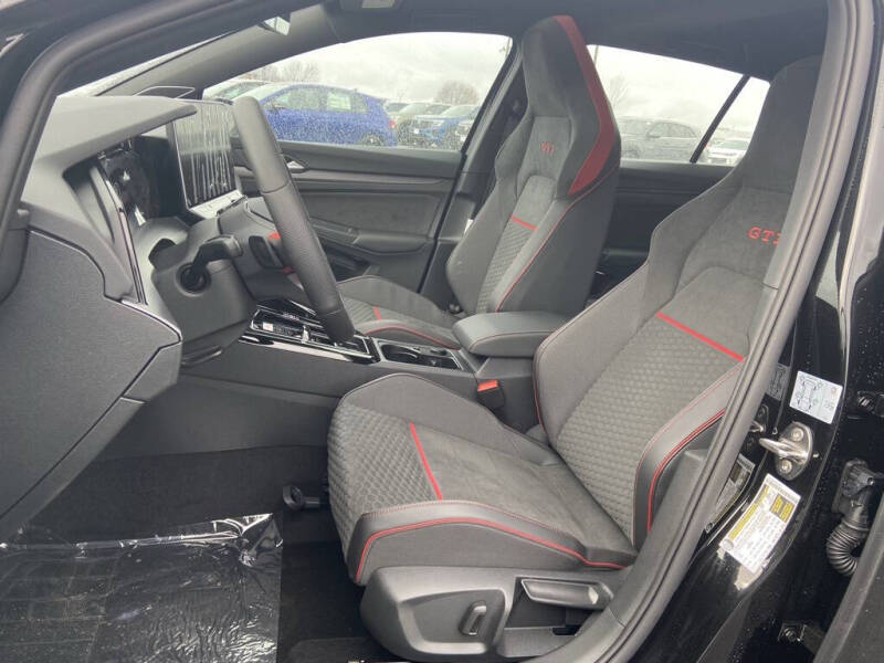 2026 Volkswagen Golf GTI SE