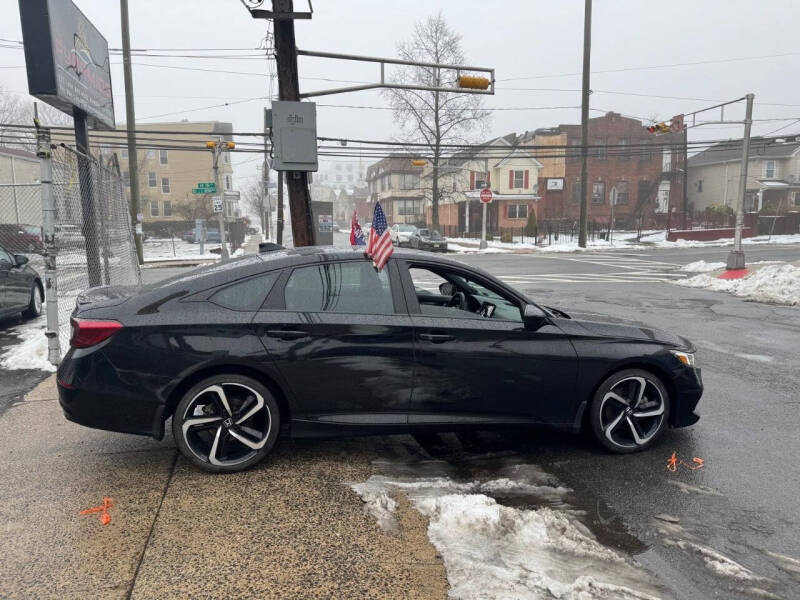 2022 Honda Accord Hybrid Sport