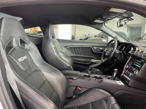 2017 Ford Mustang GT Premium