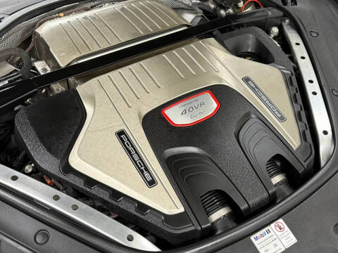 2019 Porsche Panamera Turbo