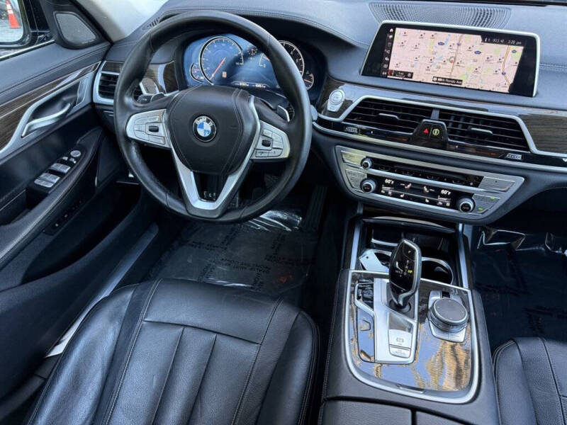 2019 BMW 7 Series 740i xDrive