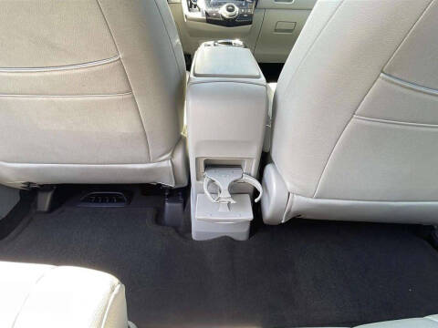 2012 Toyota Prius v Two