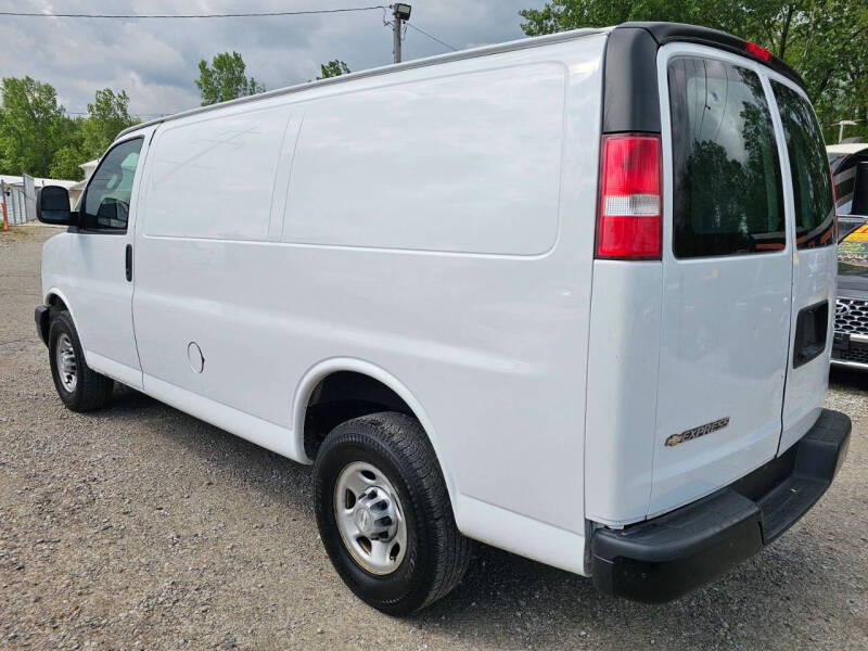 2018 Chevrolet Express 2500