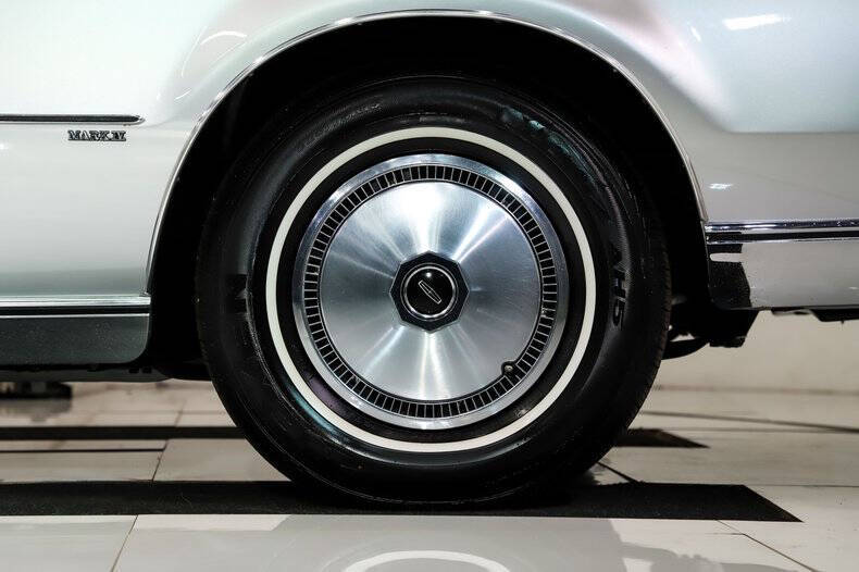 1973 Lincoln Continental