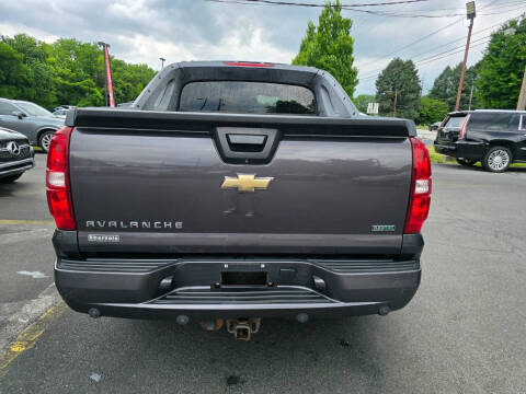 2011 Chevrolet Avalanche LT
