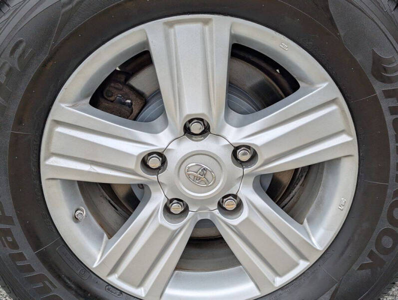 2013 Toyota Land Cruiser